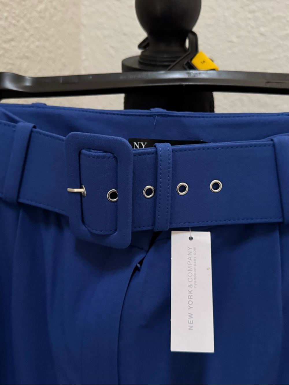 Royal Blue Belted Cropped Pants - Picture 8 of 13
